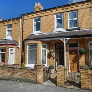 Holiday home 31 Elmville Avenue, Scarborough